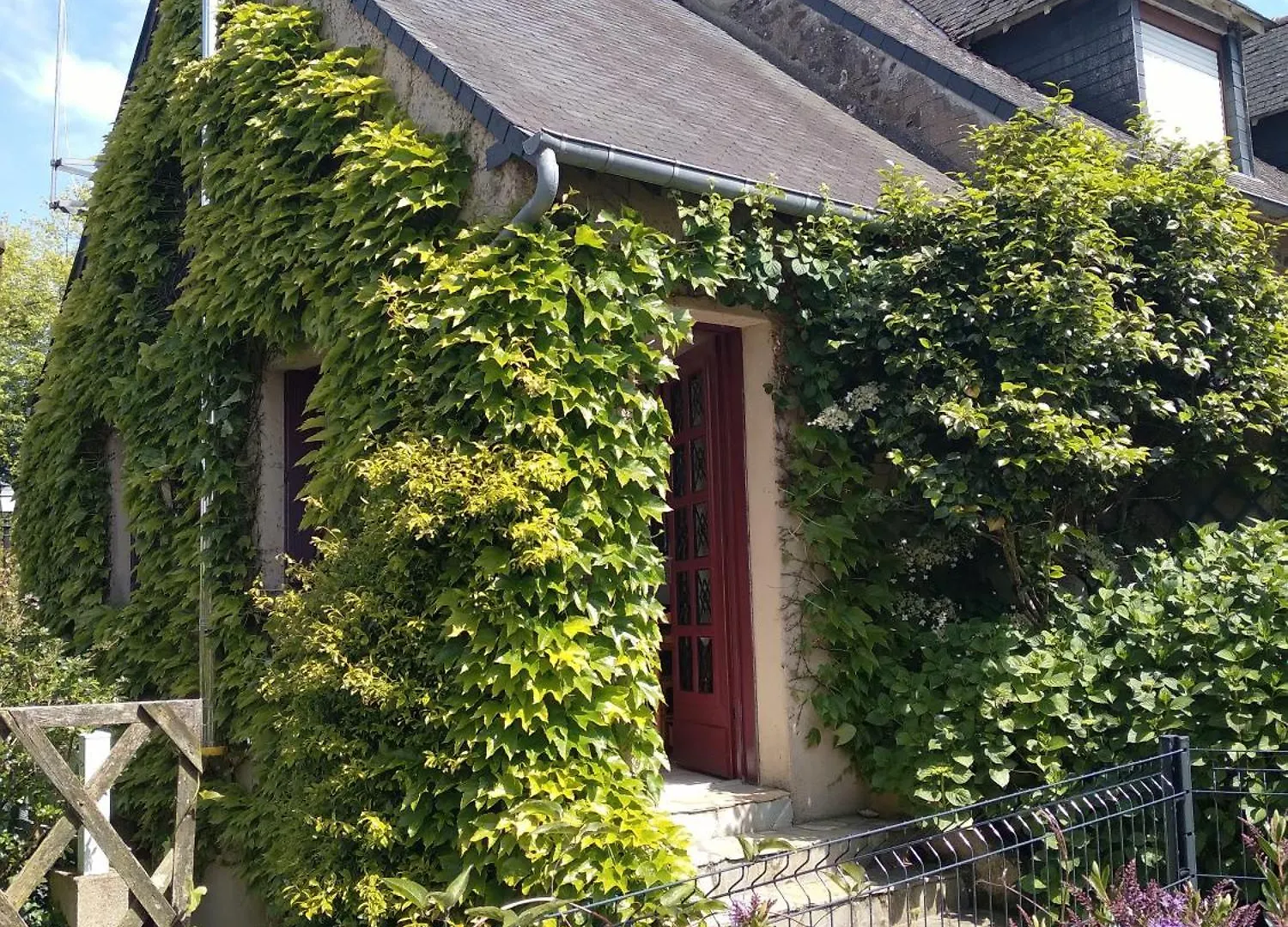 Maison Kaoz Korriganez La Boussac 0*,